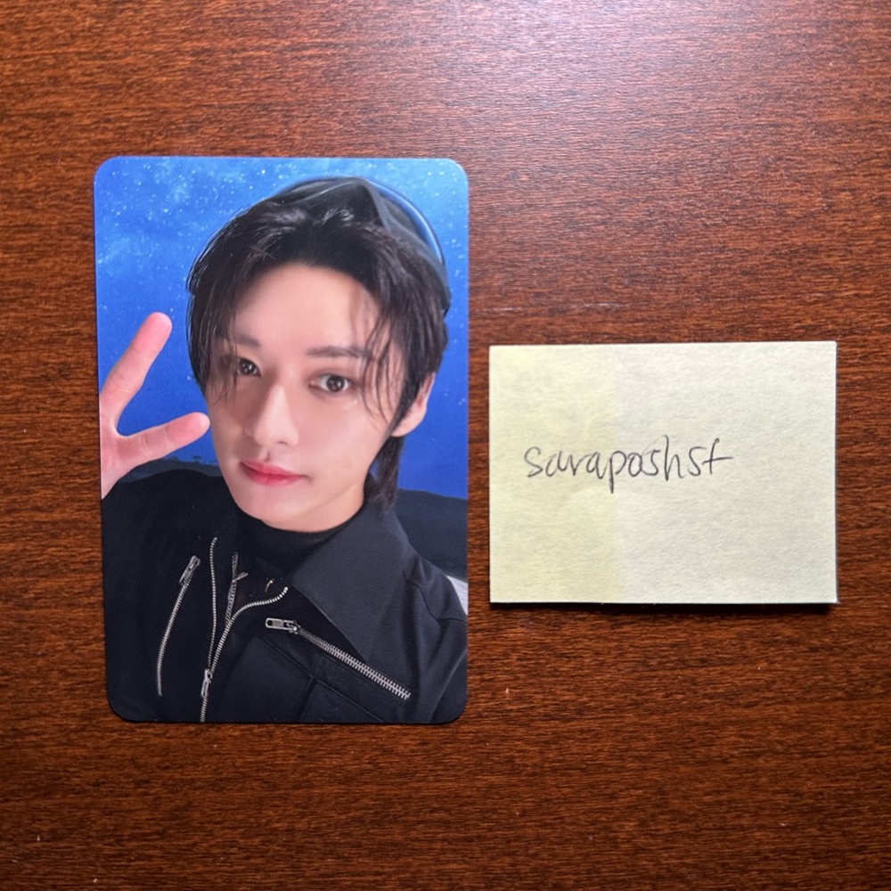 Stray kids lee know pilot photocard